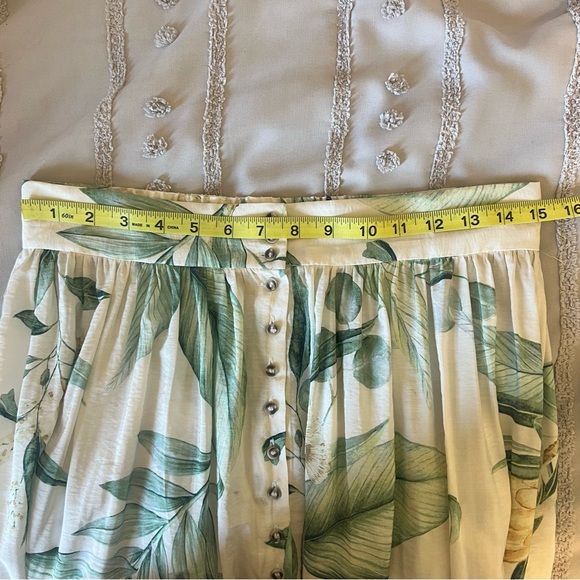 H&M Maxi Button Front Floral Skirt - Picture 5 of 5